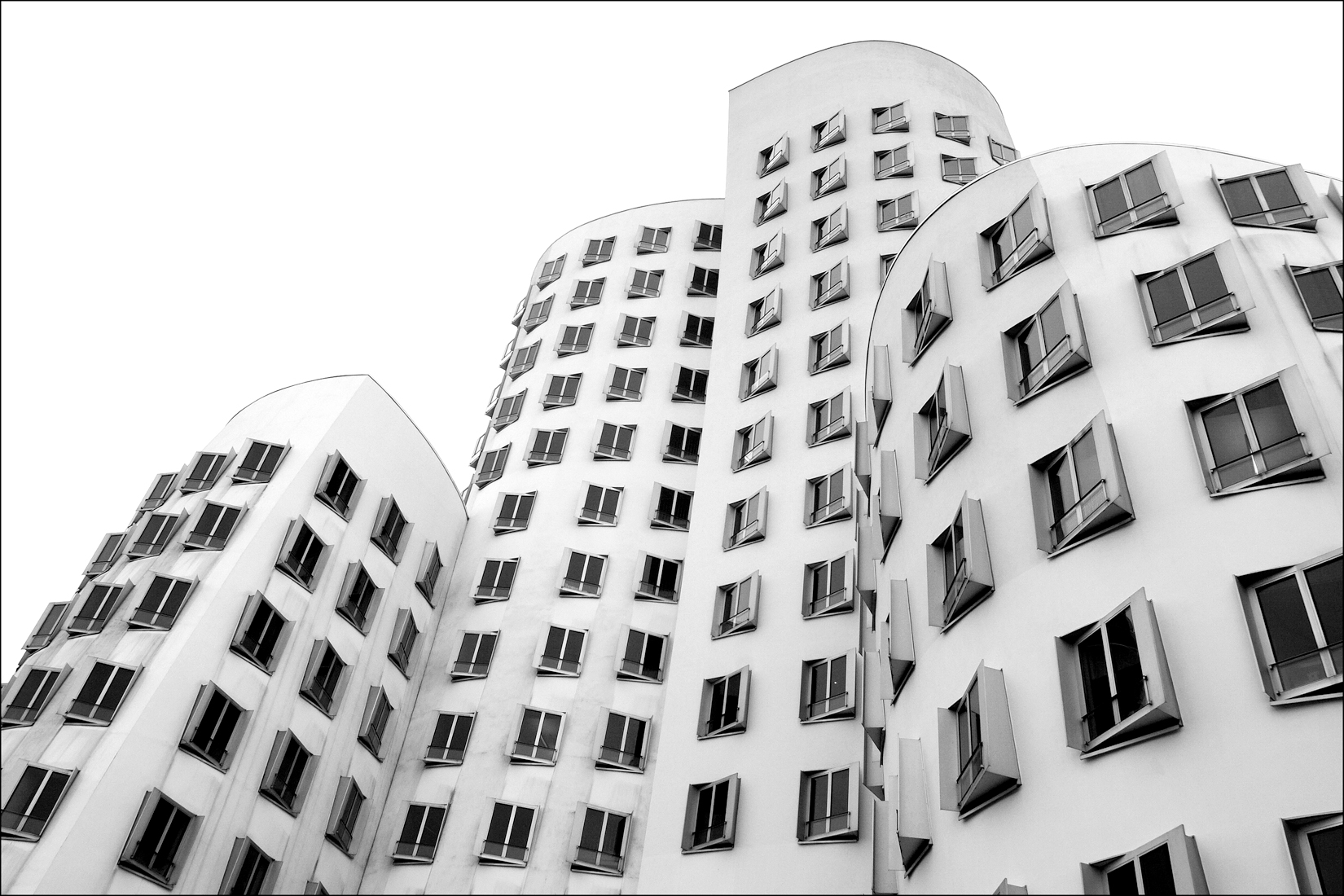 ARQUITECTURA ENCONTRADA